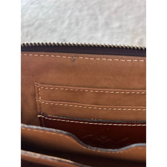 Patricia Nash Zip Around Antique Rose Wallet - Picture 5 of 6